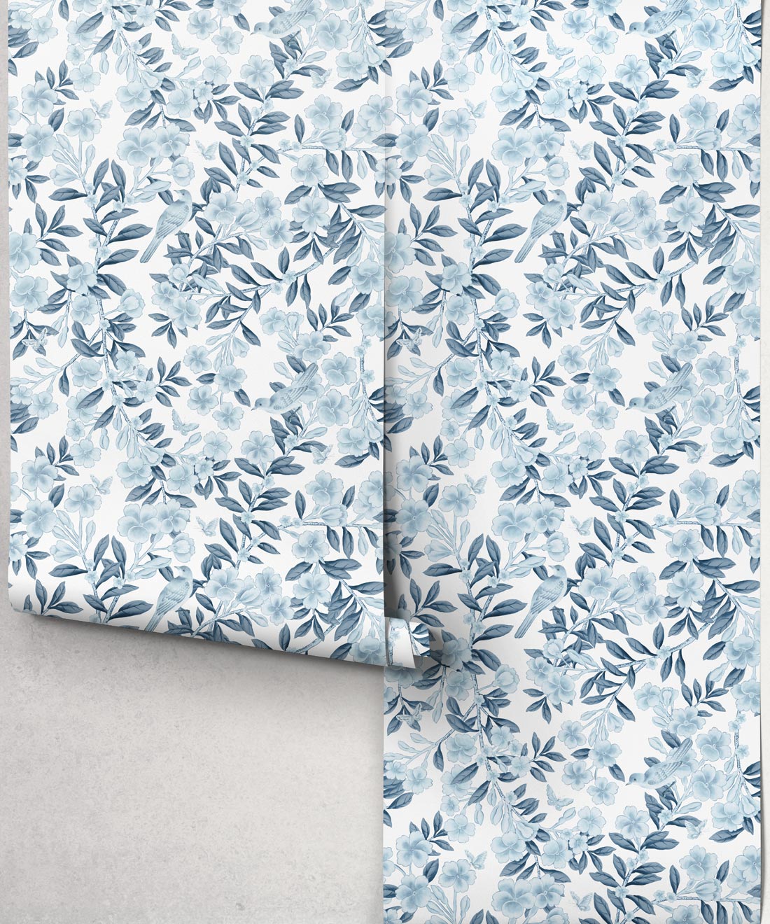 Chelsea Trellis Wallpaper - Colourway: Porcelain - Roll